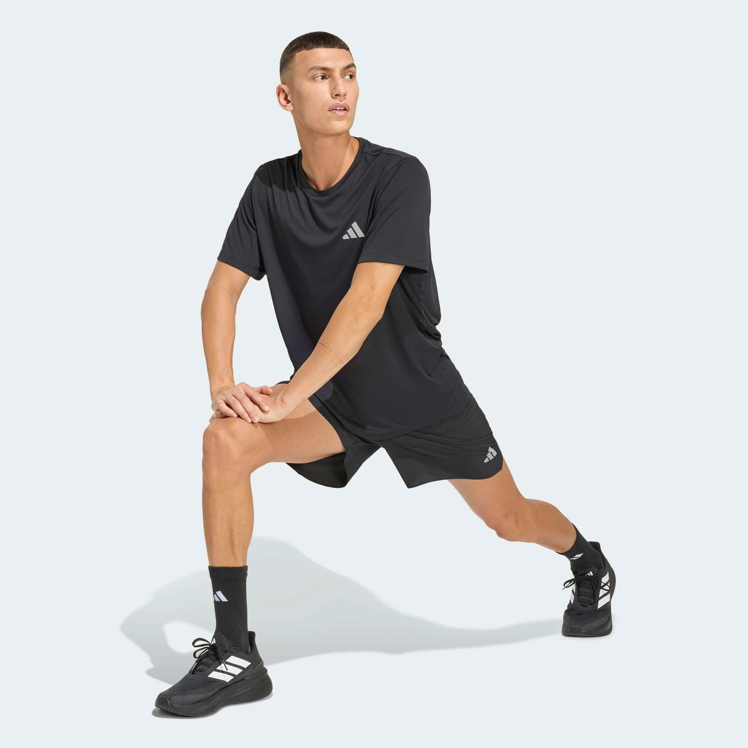 אדידס מכנסיים קצרים ADI365 RUNNING ESSENTIALS לגברים - Image 2